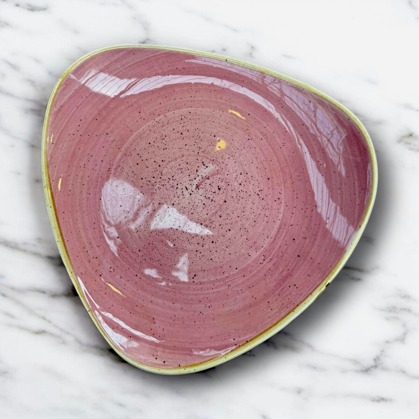 Serenity Pink Triangle Plate – 22.9cm