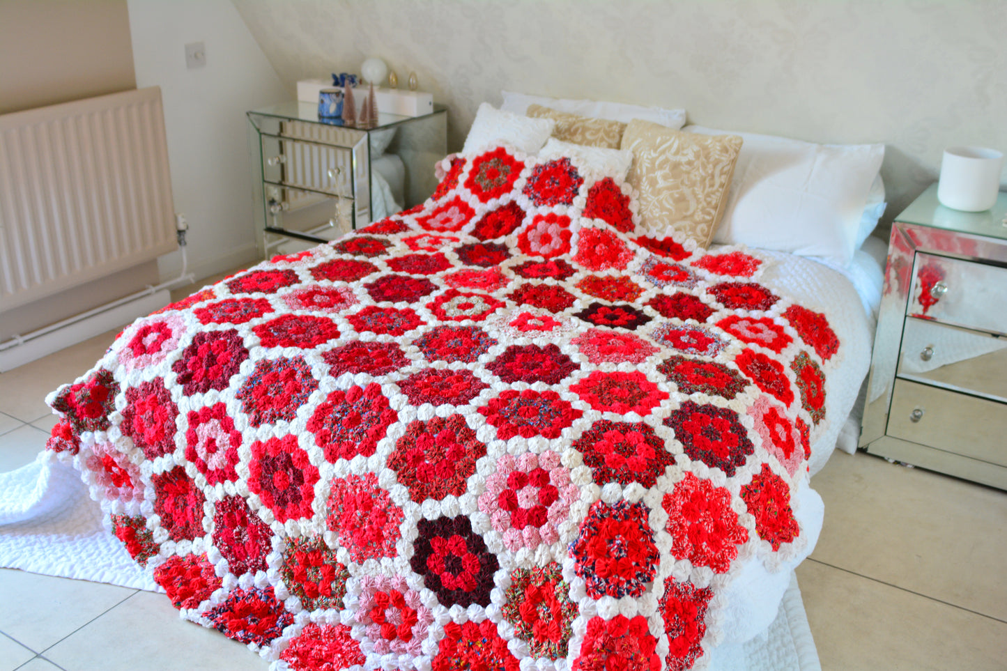 Valentine's YO-YO Quilt Throw Blanket
