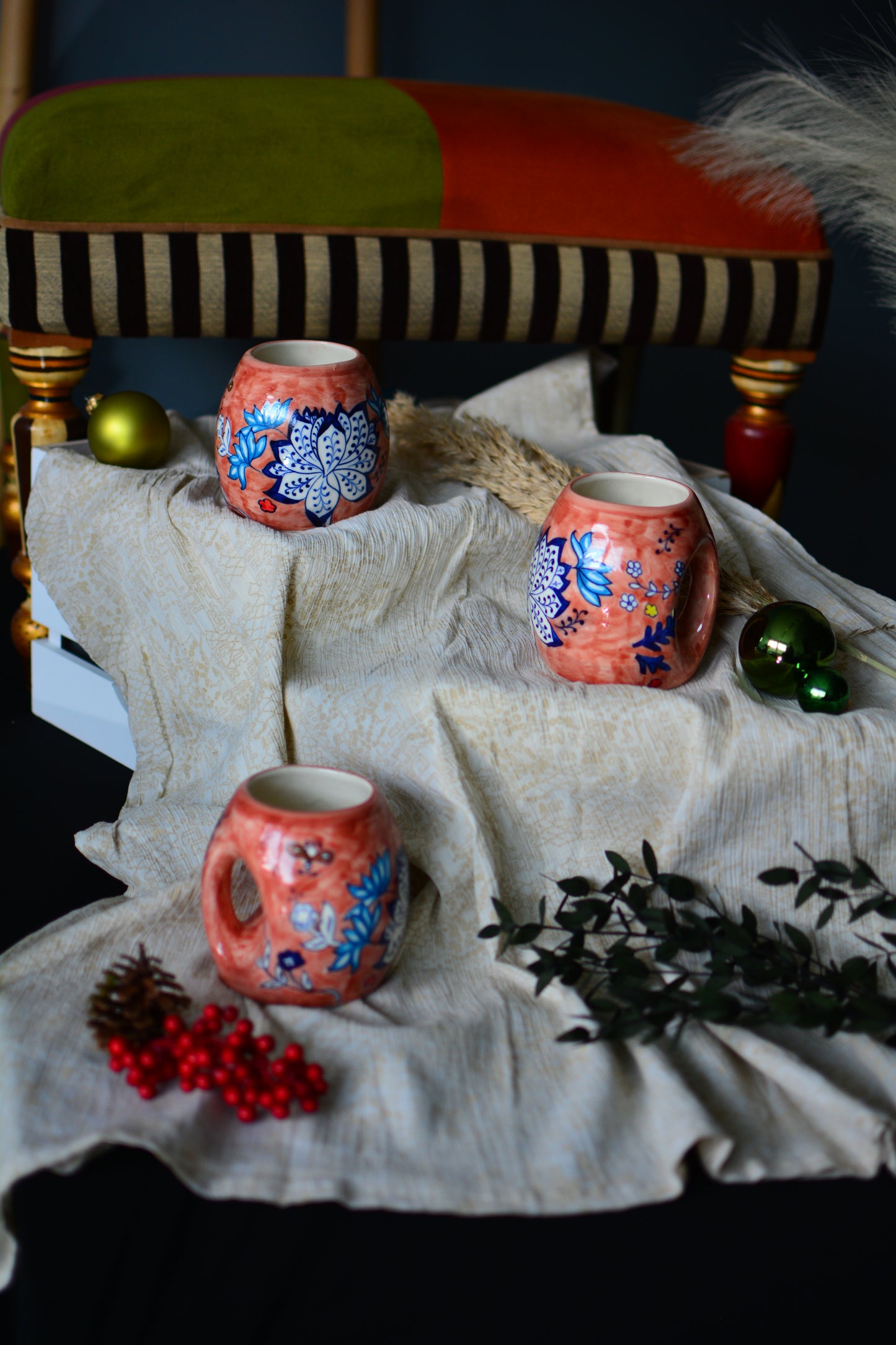 Brown Dahlia Mug