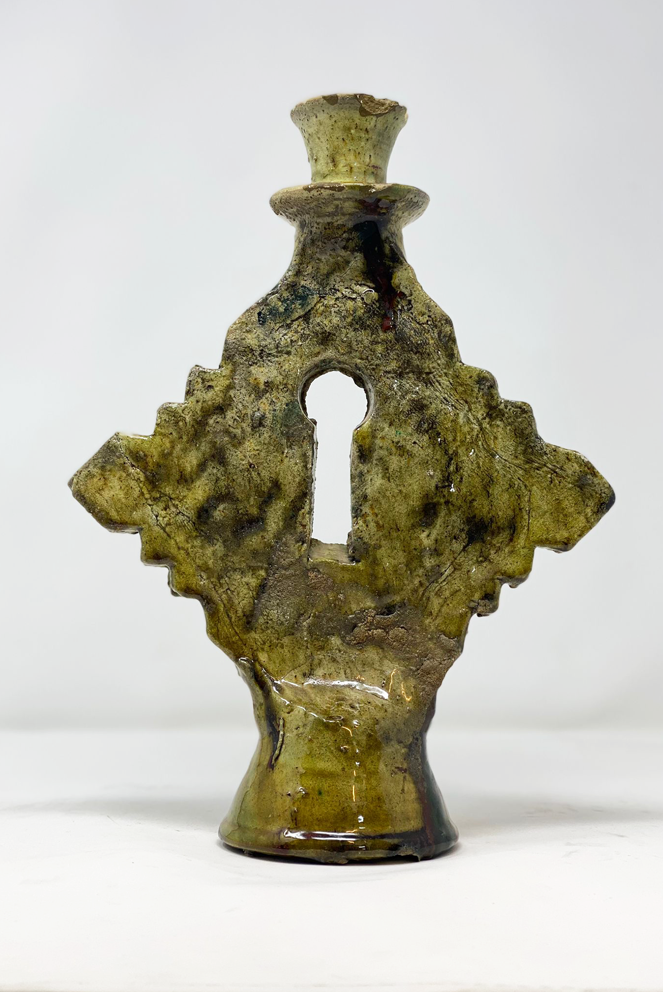 Keyhole Candle Stand