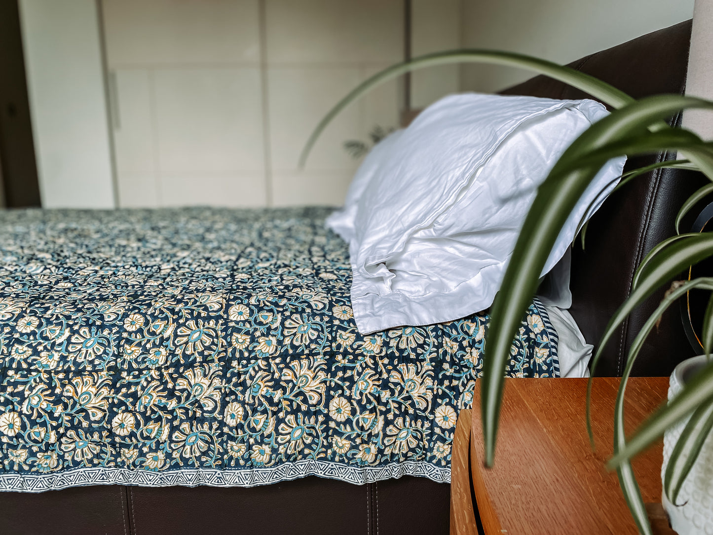 Gardenia - Prussian Blue Quilt Blanket Bed Throw