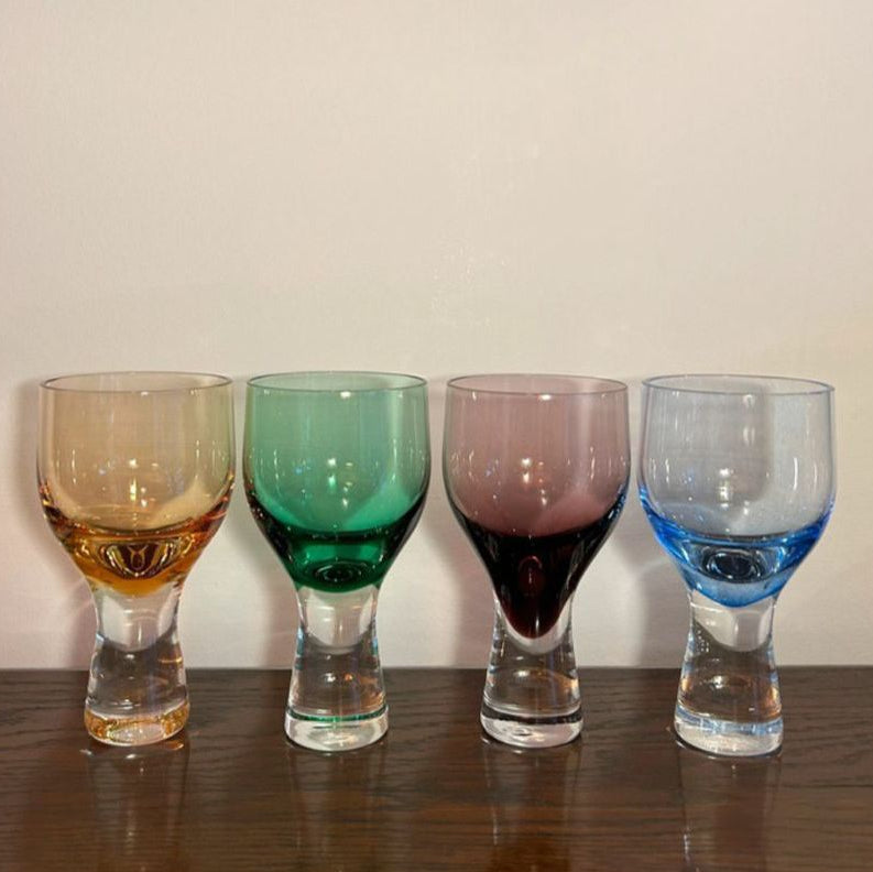 Aurora Radiant Glass Set (Set of 4)
